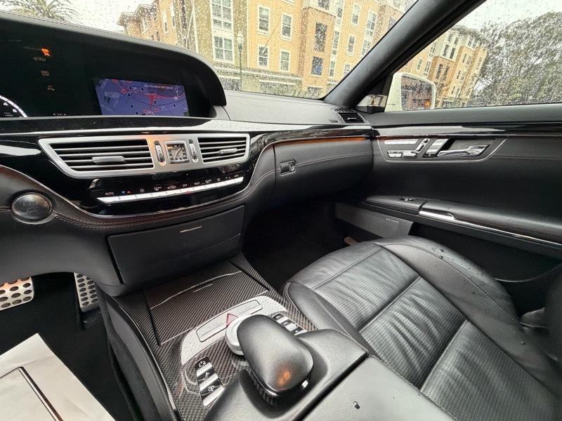 Mercedes-Benz S-Class S63 AMG 2012