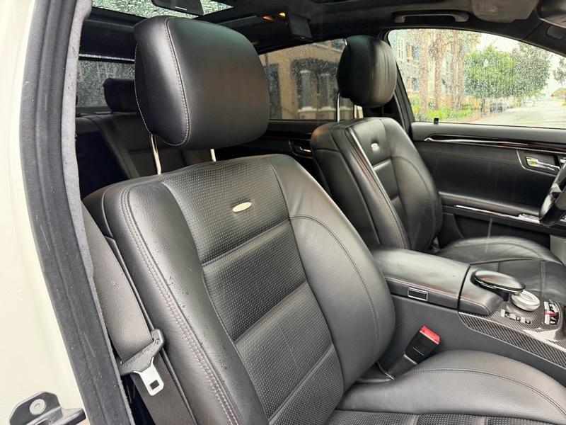 Mercedes-Benz S-Class S63 AMG 2012