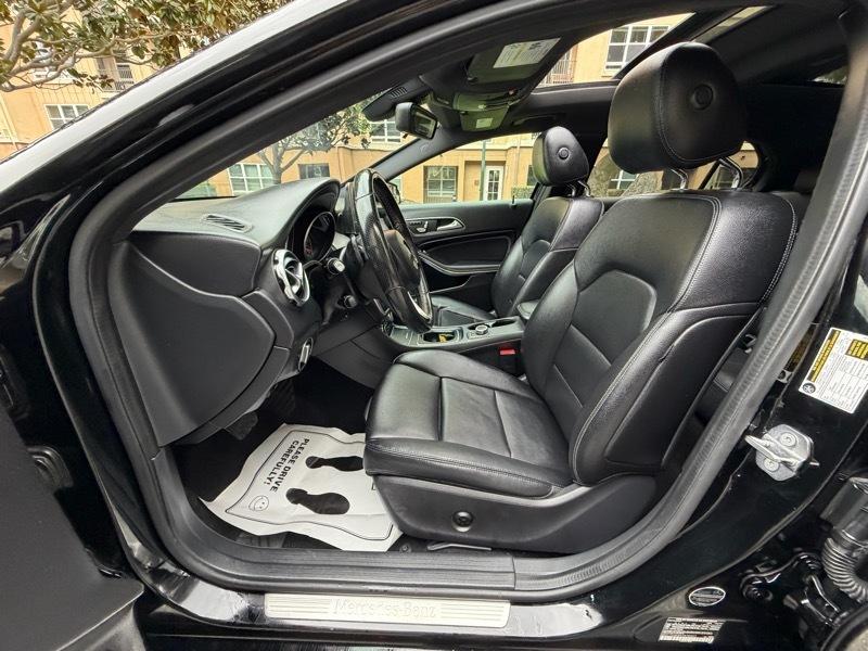 Mercedes-Benz GLA-Class GLA250 2018