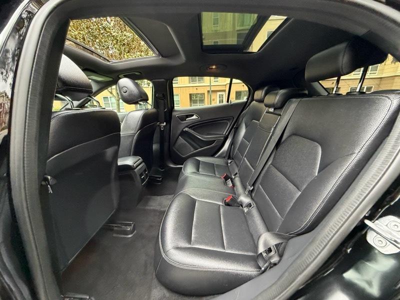 Mercedes-Benz GLA-Class GLA250 2018