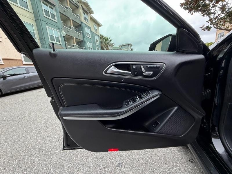 Mercedes-Benz GLA-Class GLA250 2018