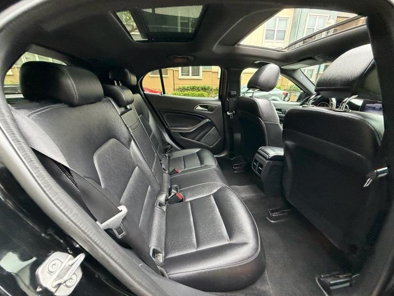 Mercedes-Benz GLA-Class GLA250 2018