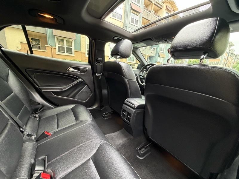 Mercedes-Benz GLA-Class GLA250 2018