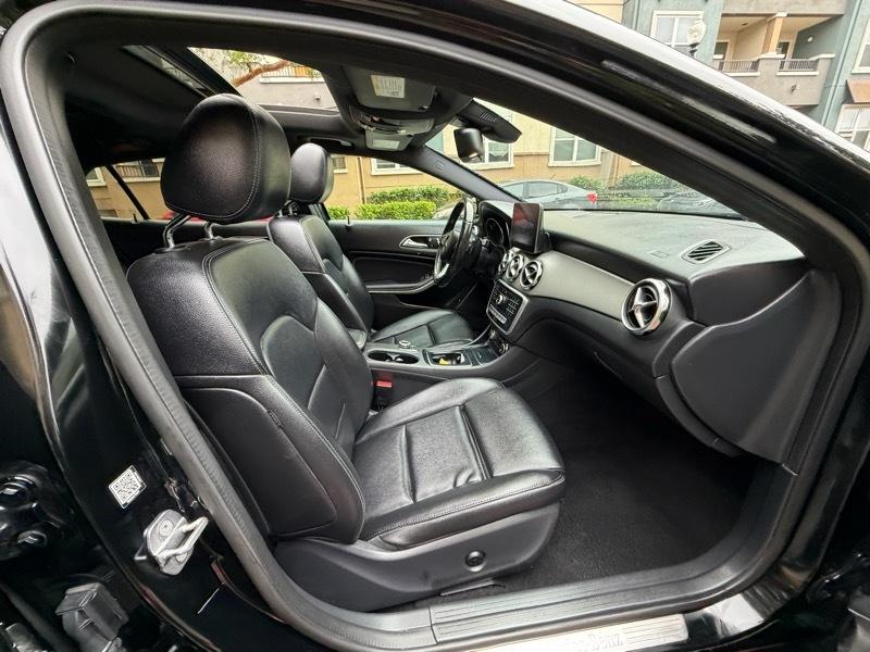 Mercedes-Benz GLA-Class GLA250 2018