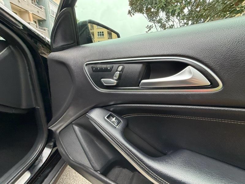 Mercedes-Benz GLA-Class GLA250 2018