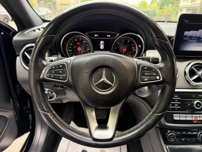 Mercedes-Benz GLA-Class GLA250 2018