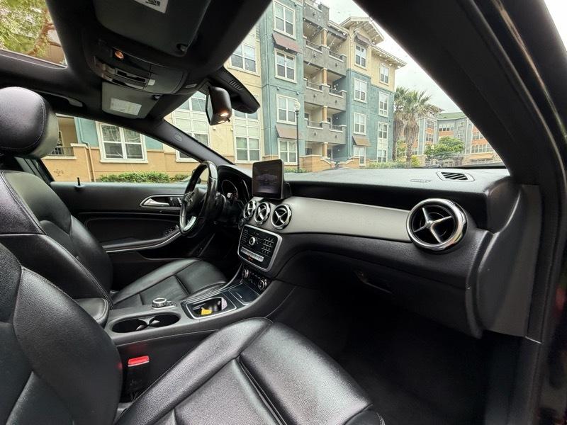 Mercedes-Benz GLA-Class GLA250 2018
