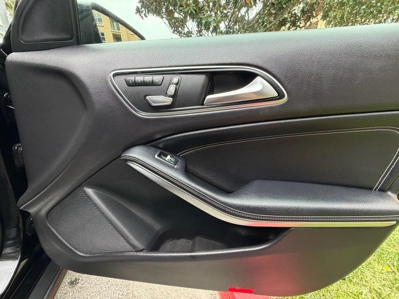 Mercedes-Benz GLA-Class GLA250 2018