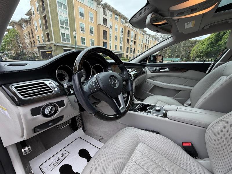 Mercedes-Benz CLS-Class CLS550 2014