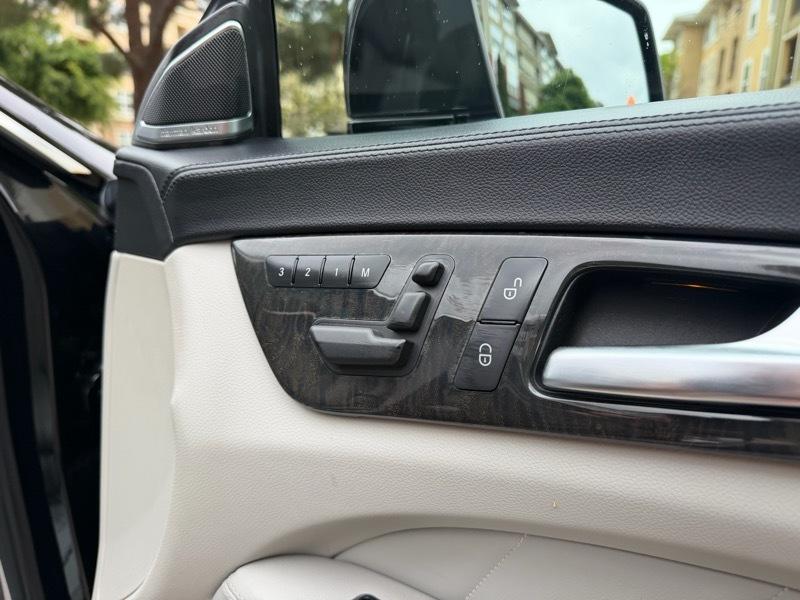 Mercedes-Benz CLS-Class CLS550 2014