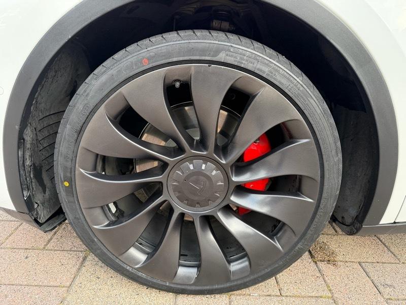 Tesla Model Y Performance 2022