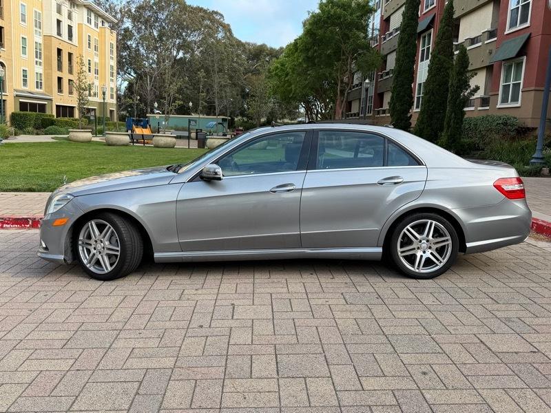 Mercedes-Benz E-Class E550 Sedan 2010