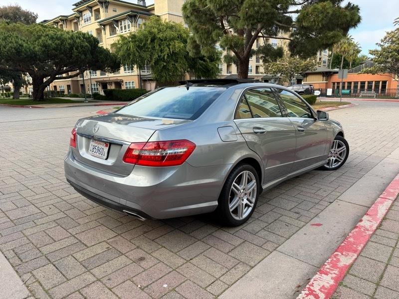 Mercedes-Benz E-Class E550 Sedan 2010