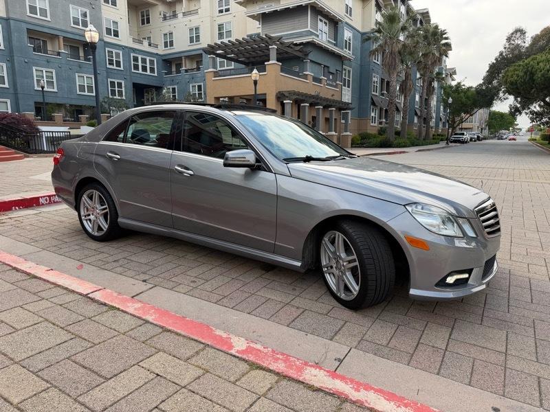 Mercedes-Benz E-Class E550 Sedan 2010