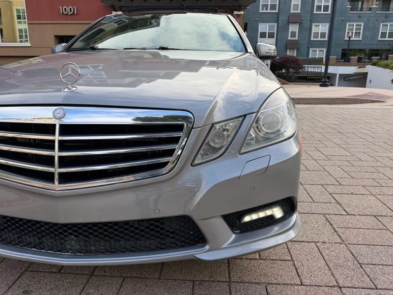 Mercedes-Benz E-Class E550 Sedan 2010