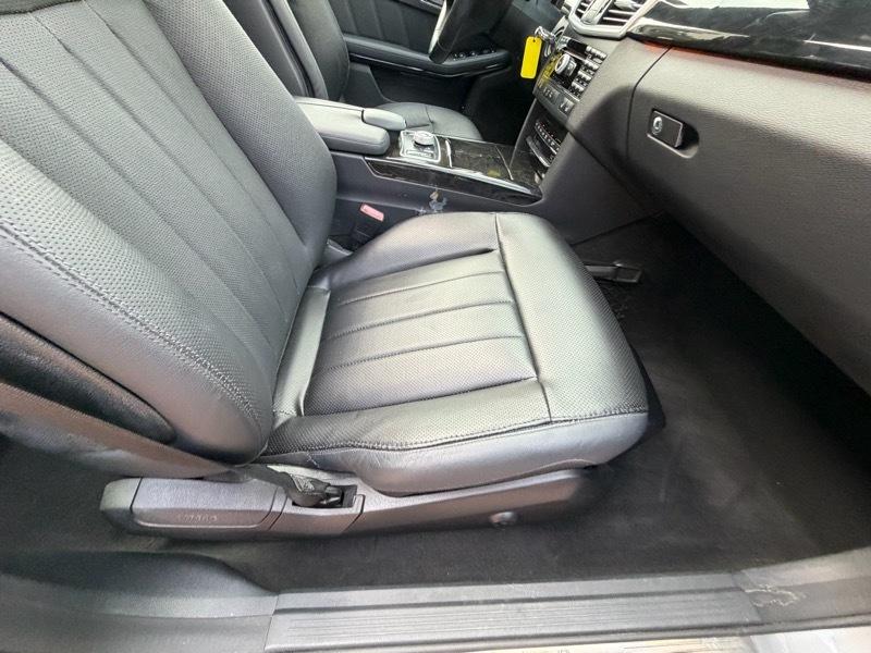 Mercedes-Benz E-Class E550 Sedan 2010