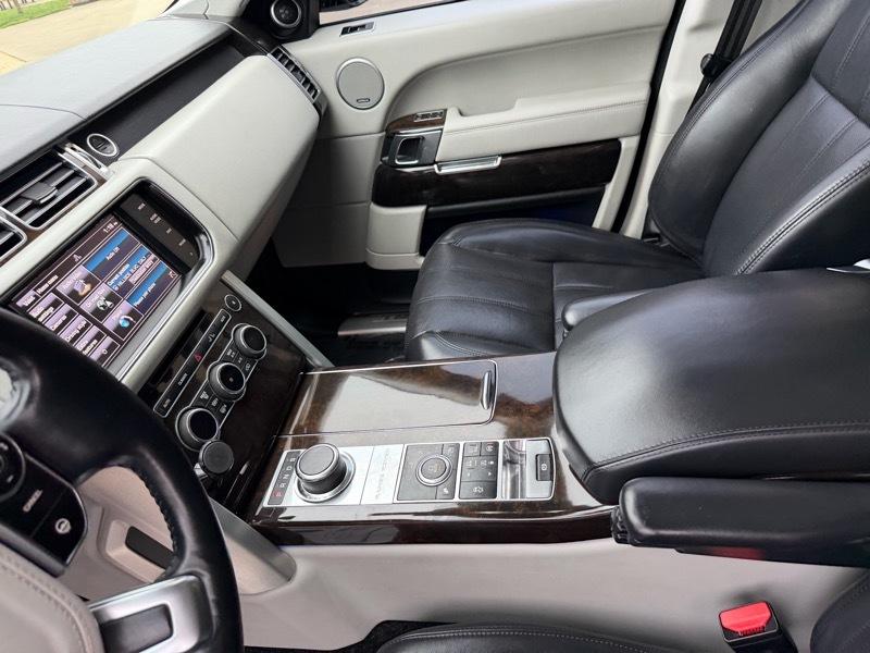 Land Rover Range Rover 5.0L V8 Supercharged 2014
