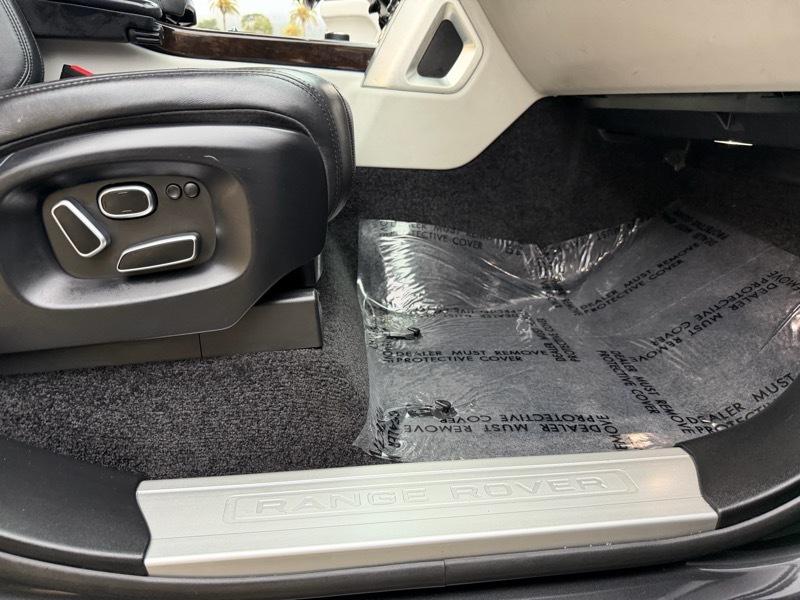 Land Rover Range Rover 5.0L V8 Supercharged 2014