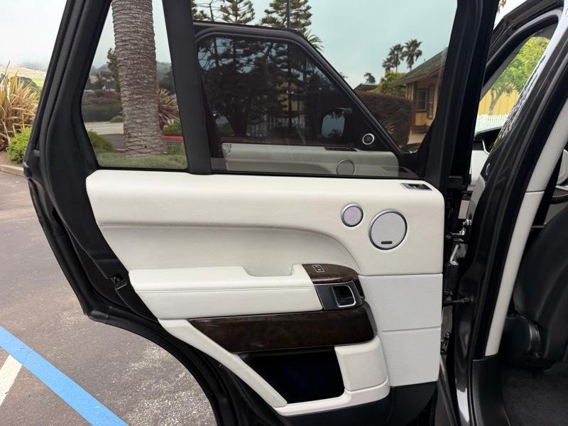 Land Rover Range Rover 5.0L V8 Supercharged 2014