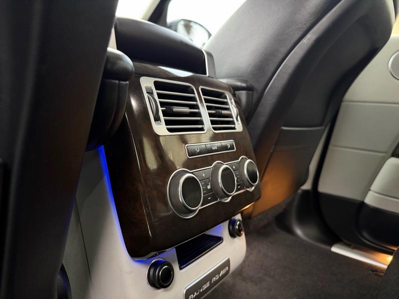 Land Rover Range Rover 5.0L V8 Supercharged 2014