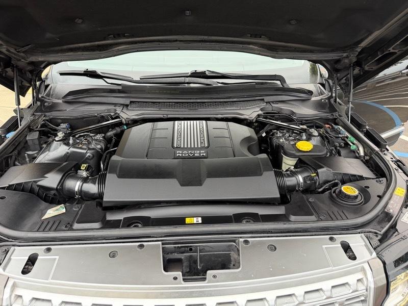 Land Rover Range Rover 5.0L V8 Supercharged 2014