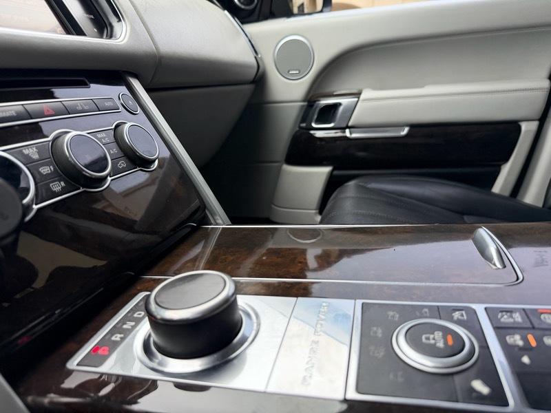 Land Rover Range Rover 5.0L V8 Supercharged 2014
