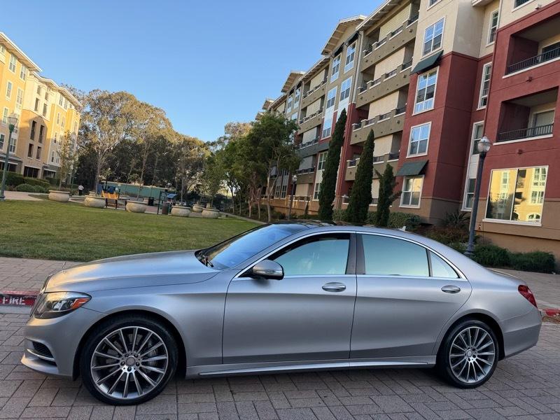 Mercedes-Benz S-Class S550 2015