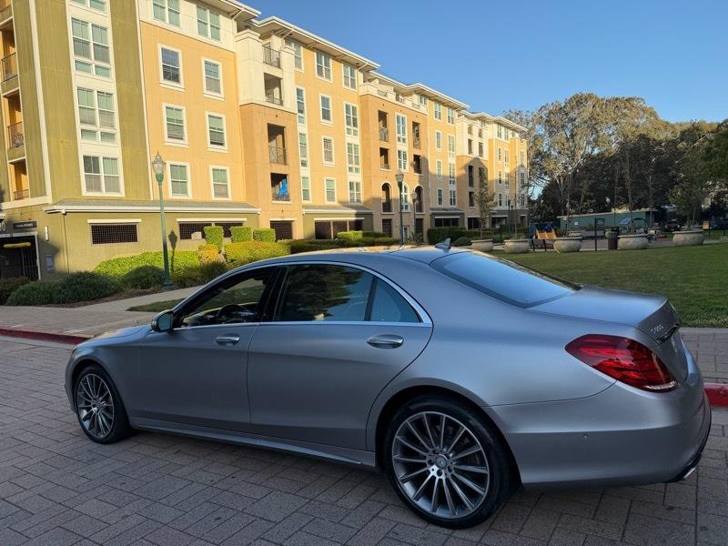 Mercedes-Benz S-Class S550 2015