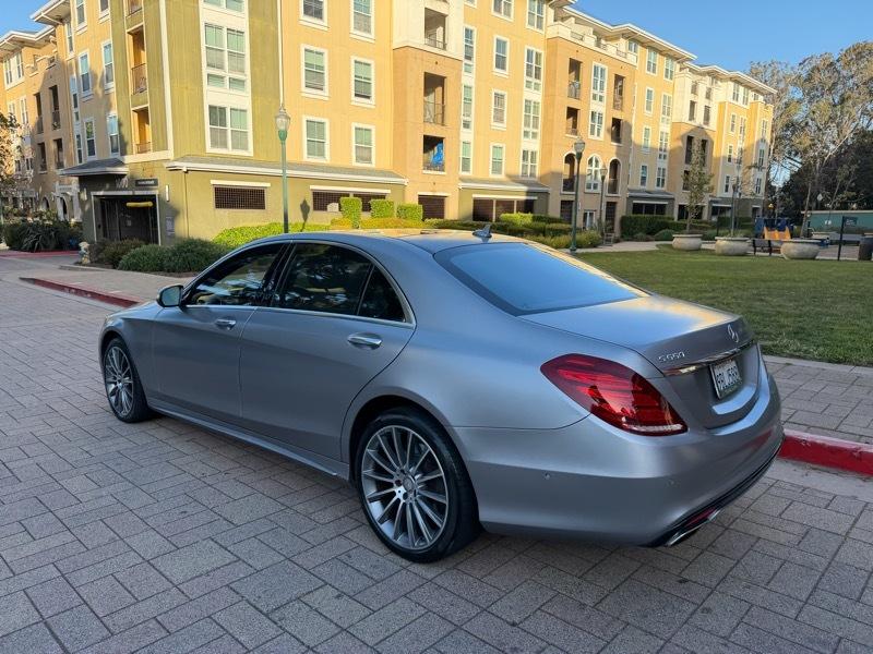 Mercedes-Benz S-Class S550 2015