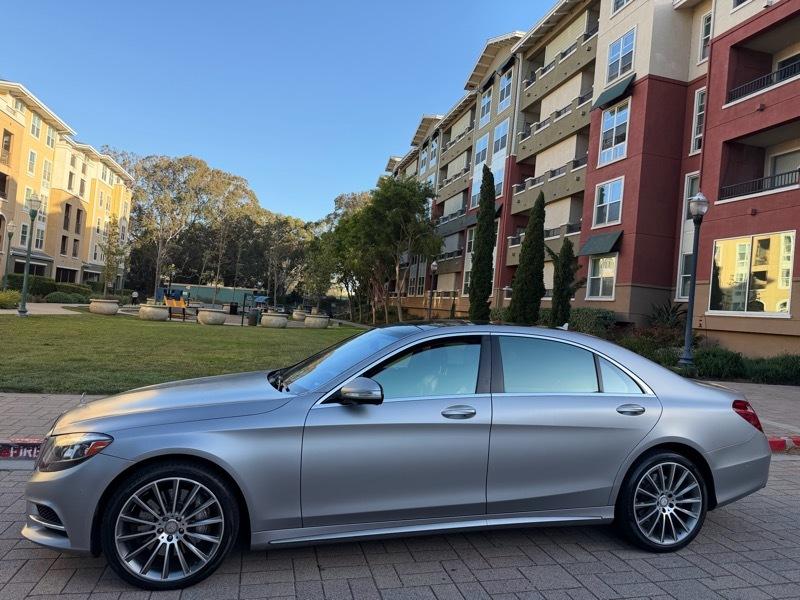 Mercedes-Benz S-Class S550 2015