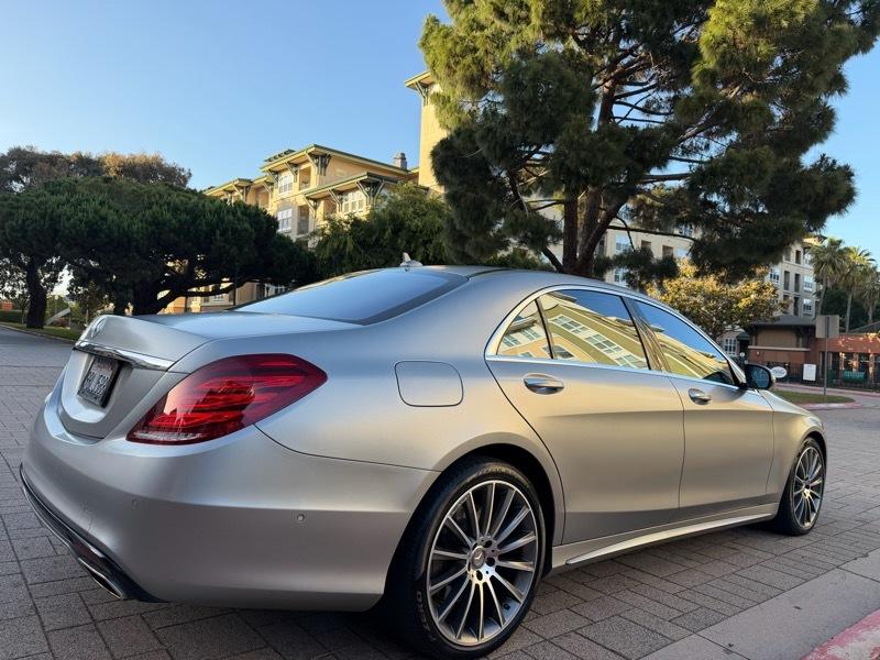 Mercedes-Benz S-Class S550 2015