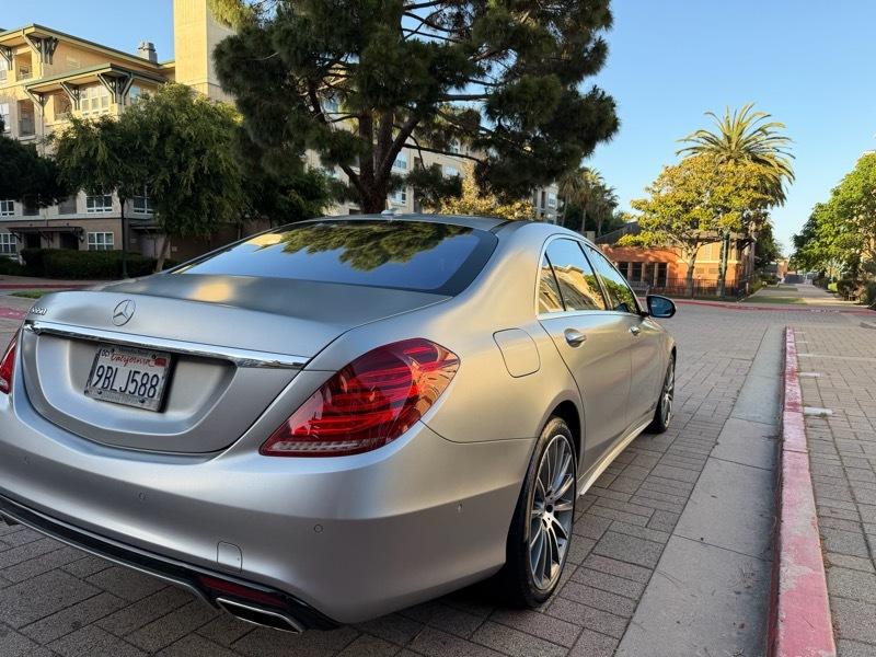Mercedes-Benz S-Class S550 2015