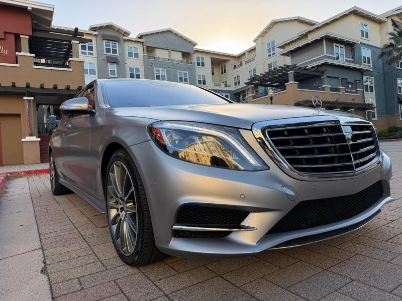 Mercedes-Benz S-Class S550 2015