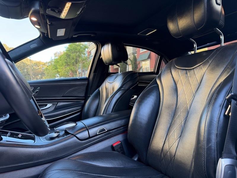 Mercedes-Benz S-Class S550 2015