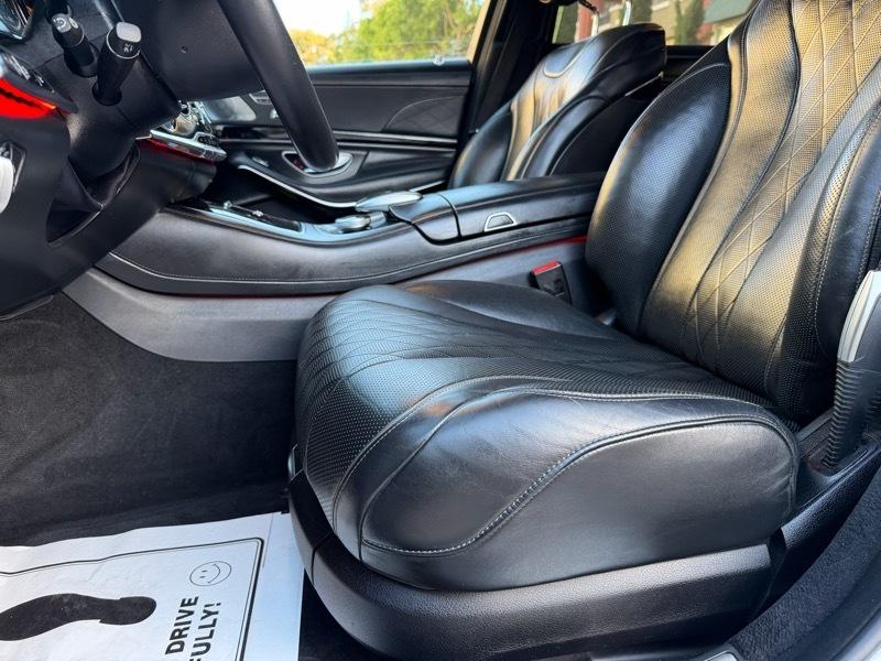 Mercedes-Benz S-Class S550 2015