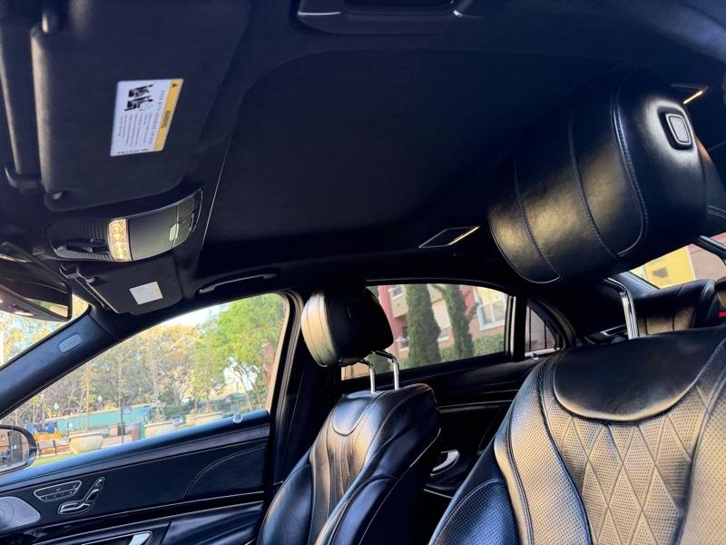Mercedes-Benz S-Class S550 2015