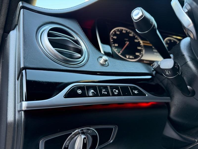 Mercedes-Benz S-Class S550 2015
