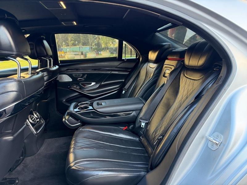 Mercedes-Benz S-Class S550 2015