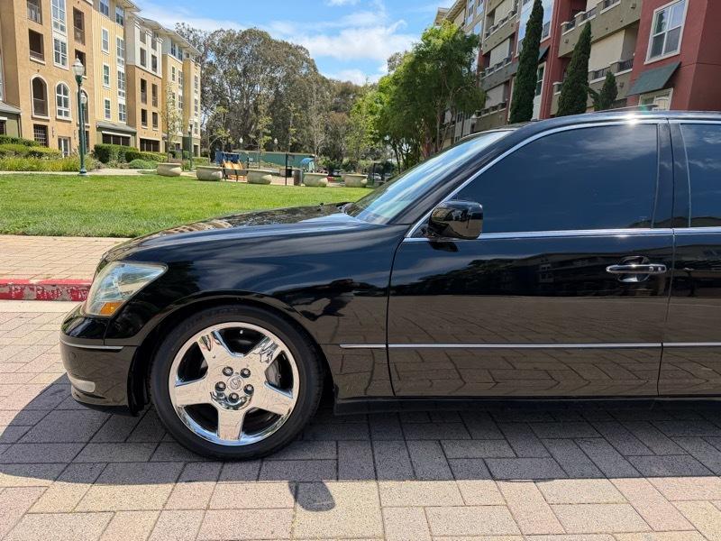 Lexus LS 430 Sedan 2005