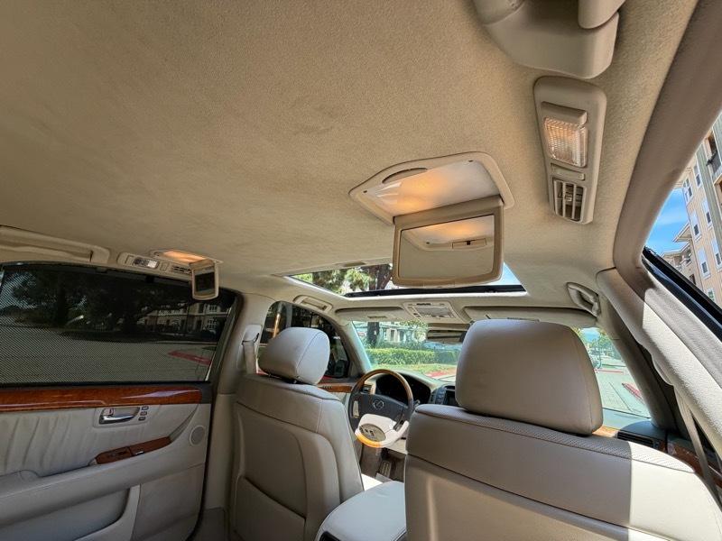 Lexus LS 430 Sedan 2005