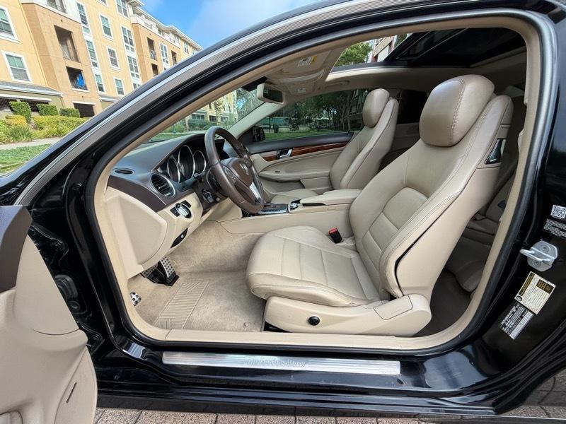 Mercedes-Benz C-Class C350 Coupe 2012