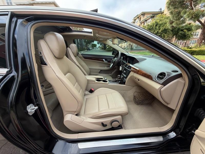 Mercedes-Benz C-Class C350 Coupe 2012