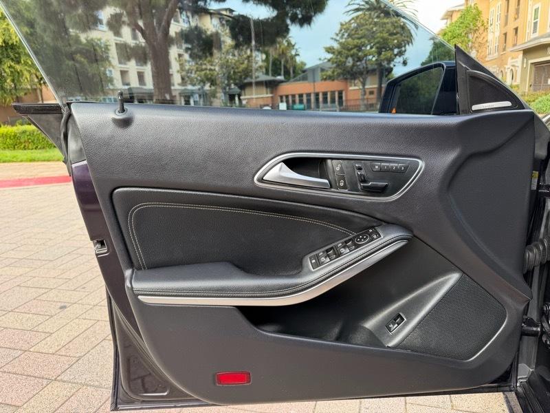 Mercedes-Benz CLA-Class CLA250 2014