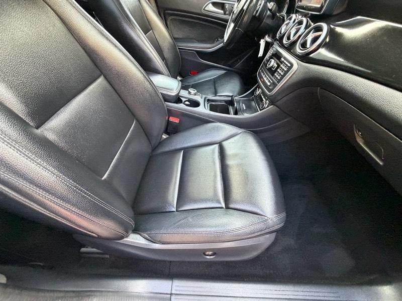 Mercedes-Benz CLA-Class CLA250 2014
