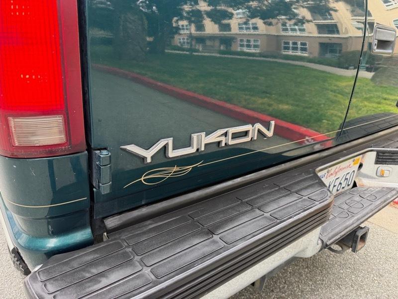 GMC Yukon 4WD 4dr 1500 SLT 1997