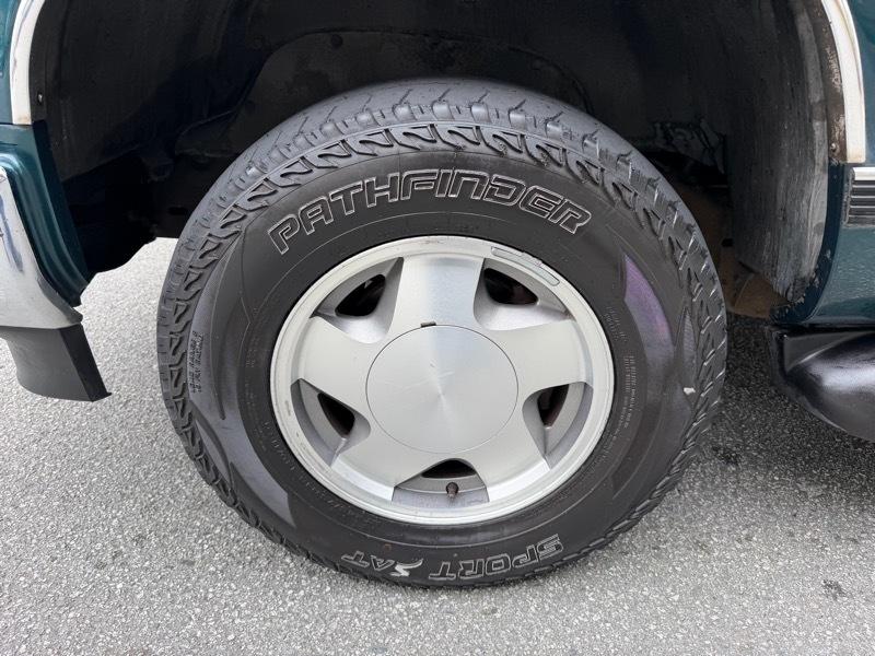 GMC Yukon 4WD 4dr 1500 SLT 1997
