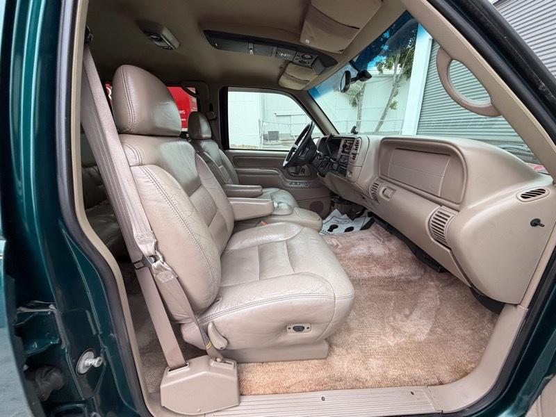 GMC Yukon 4WD 4dr 1500 SLT 1997