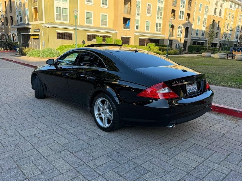 Mercedes-Benz CLS-Class CLS500 4-Door Coupe 2006