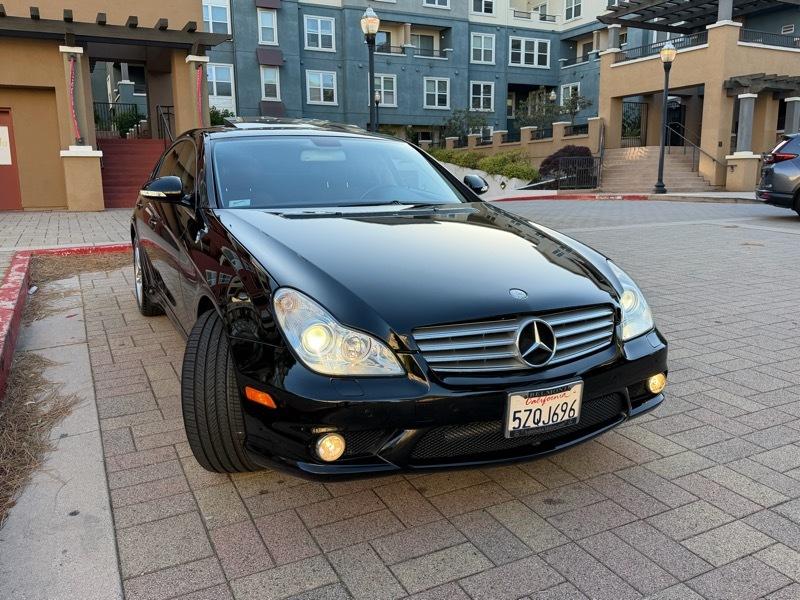 Mercedes-Benz CLS-Class CLS500 4-Door Coupe 2006