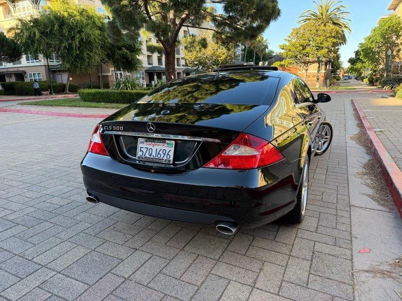 Mercedes-Benz CLS-Class CLS500 4-Door Coupe 2006